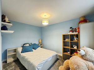 Photo 2- click for photo gallery